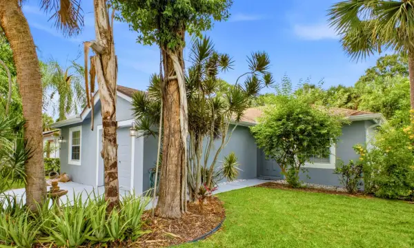 5418 Club Circle, Haverhill, FL, 33415