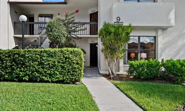 3323 Lucerne Park Drive, Greenacres, FL, 33467