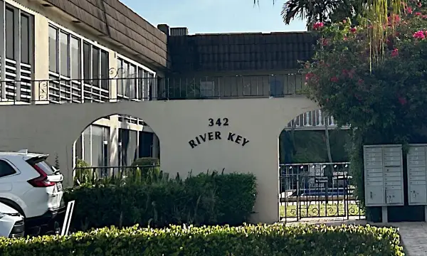 342 Southwind Drive, Unit 203, North Palm Beach, FL, 33408