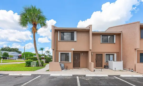 139 Sparrow Drive, Unit 2a, Royal Palm Beach, FL, 33411