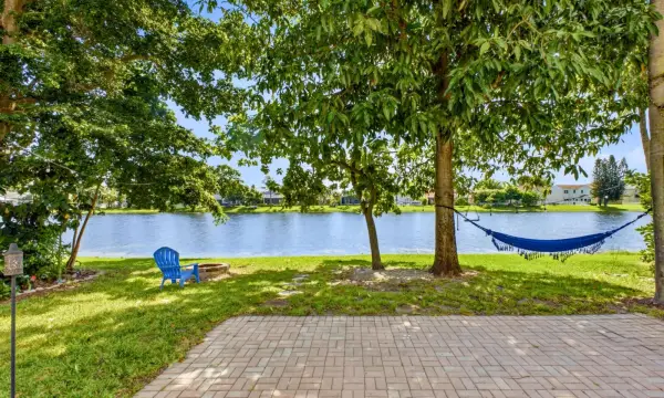 7098 Burgess Drive, Lake Worth, FL 33467