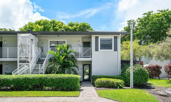 7 Southport Lane H, Boynton Beach, FL 33436