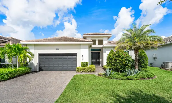 5395 St Vincent Lane, Westlake, FL 33470