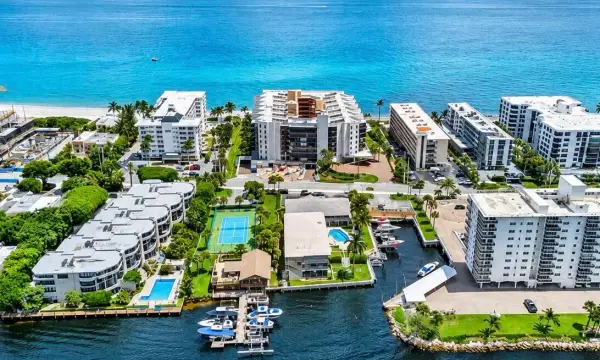 1167 Hillsboro Mile, Unit 306, Hillsboro Beach, FL, 33062