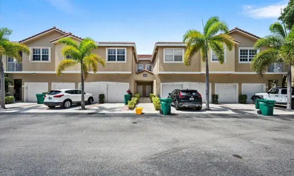 113 Lighthouse Circle C, Tequesta, FL 33469