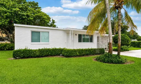 2516 Lorraine Court, North Palm Beach, FL, 33403
