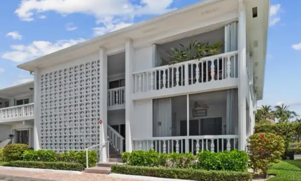4201 S Ocean Boulevard, Palm Beach, FL 33480