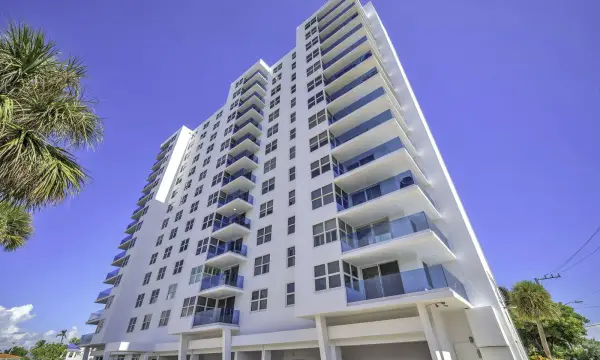 2639 N Riverside Drive 505, Pompano Beach, FL 33062