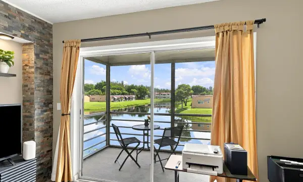198 Lake Frances Drive, West Palm Beach, FL 33411
