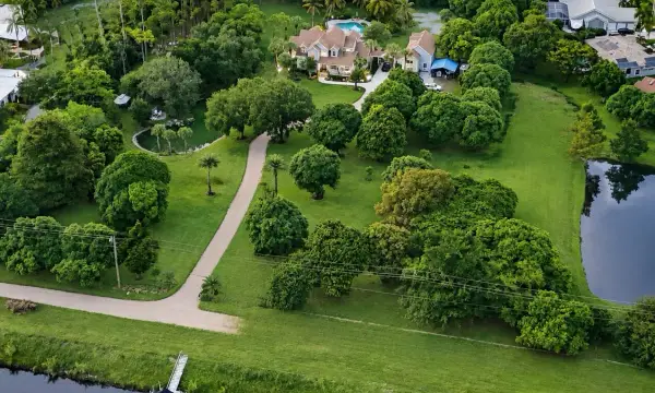Address Withheld, Boynton Beach, FL 33436