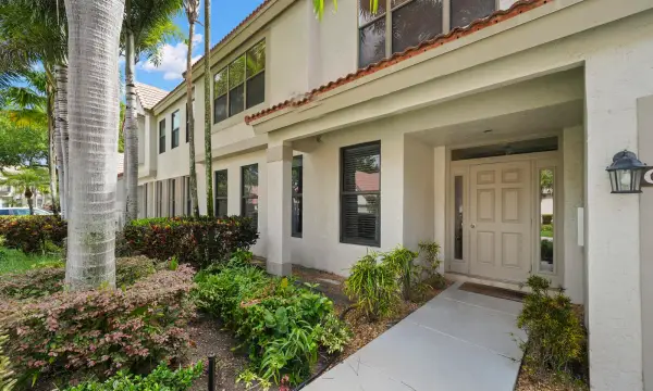 5780 Coach House Circle C, Boca Raton, FL 33486