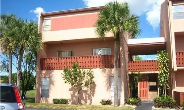 8921 NW 28th Drive F, Coral Springs, FL 33065