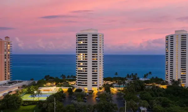 5080 N Ocean Drive, Unit 12c, Singer Island, FL, 33404
