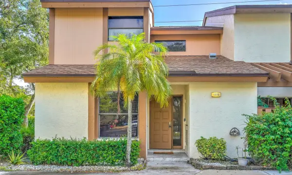 4698 NW 30th Street, Coconut Creek, FL 33063