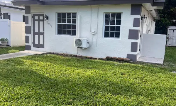 5012 SW 22nd Street, West Park, FL 33023