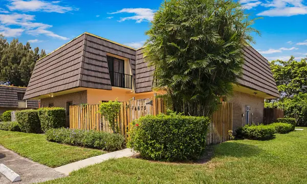 4675 Cherry Road, West Palm Beach, FL 33417