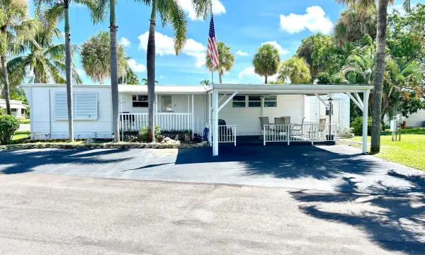 1330 Orchid Court, Deerfield Beach, FL 33442