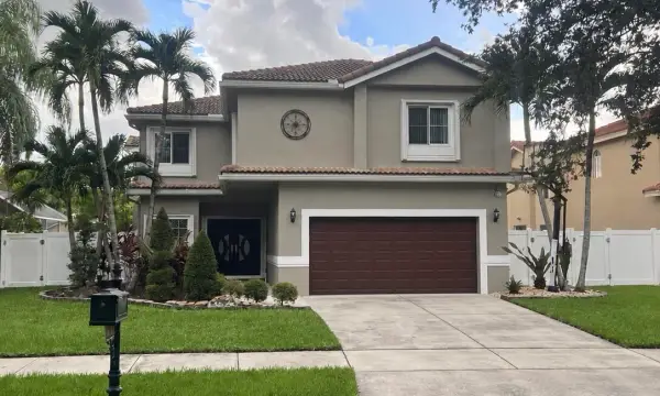 6211 NW 58th Way, Parkland, FL 33067