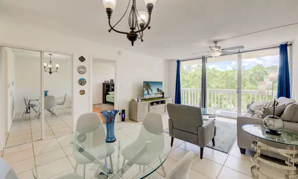 7081 Environ Boulevard 343, Lauderhill, FL 33319