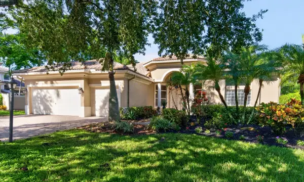 6519 NW 103rd Terrace, Parkland, FL 33076