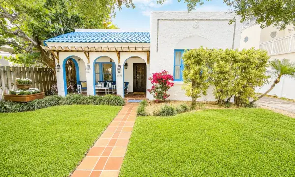 1415 NE 4th Place, Fort Lauderdale, FL 33301