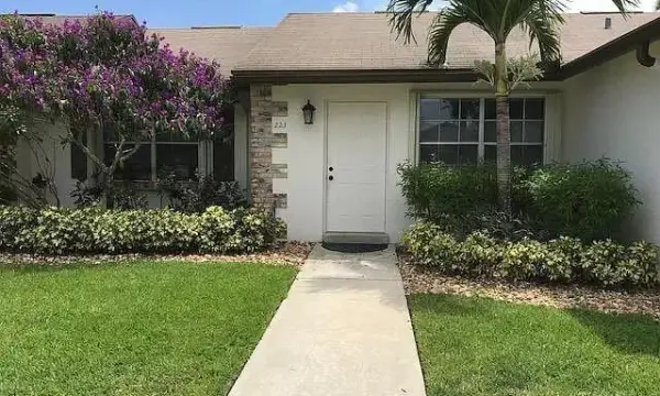 223 Bent Arrow Drive, Jupiter, FL 33458