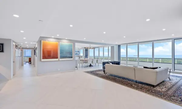 100 Lakeshore Drive 2151, North Palm Beach, FL 33408