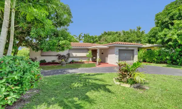 1112 S 22nd Court, Hollywood, FL 33020