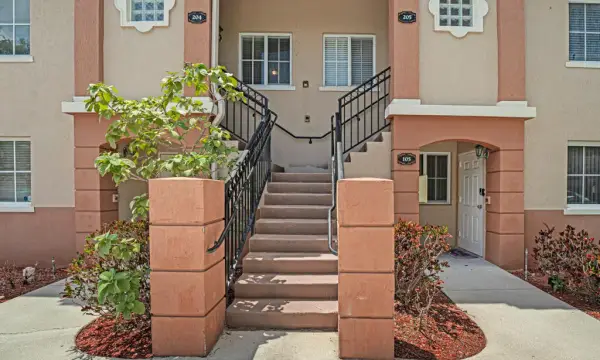 3810 N Jog Road 204, West Palm Beach, FL 33411