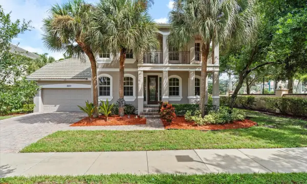 8501 Portobello Lane, Palm Beach Gardens, FL 33418