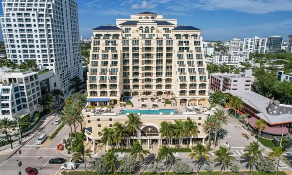 601 N Fort Lauderdale Beach Boulevard 910, Fort Lauderdale, FL 33304
