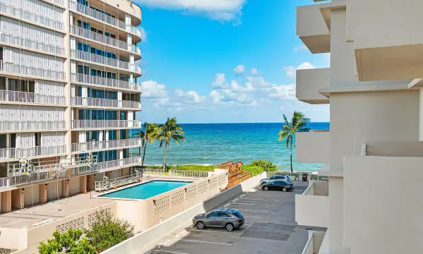 3215 S Ocean Boulevard 302, Highland Beach, FL 33487