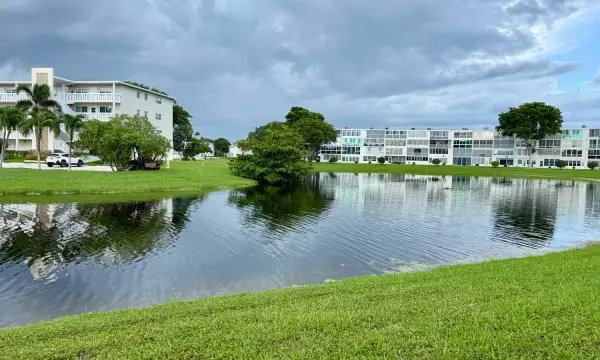 1037 Ashby D, Deerfield Beach, FL 33442