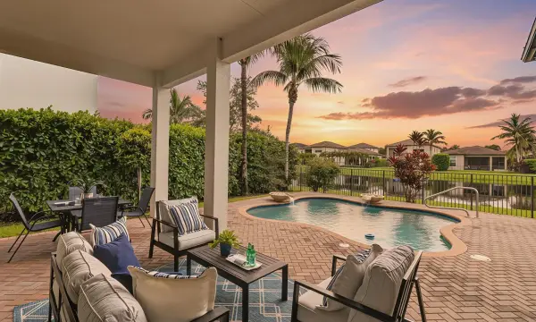 9512 Eden Roc Court, Delray Beach, FL 33446