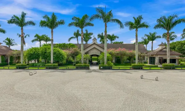 4600 Garden Point Trail, Wellington, FL 33414