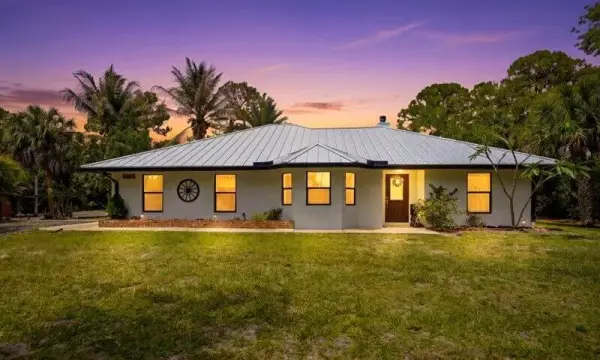 17857 N 82nd Road N, The Acreage, FL 33470