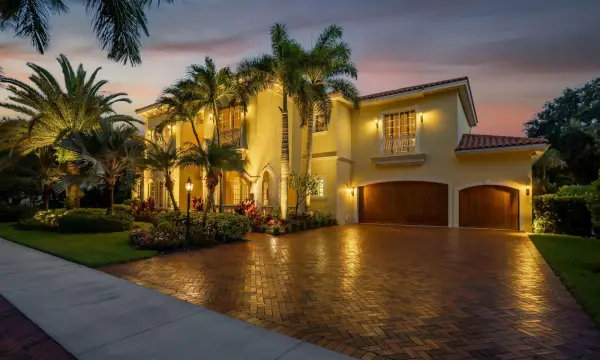 106 Nativa Circle, North Palm Beach, FL 33410