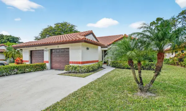 5423 Palm Springs Lane, Unit B, Boynton Beach, FL, 33437