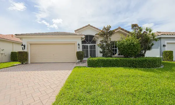 10394 Utopia Circle E, Boynton Beach, FL 33437