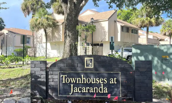 852 NW 81st Avenue 3, Plantation, FL 33324