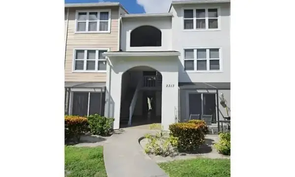 2313 N Congress Avenue 23, Boynton Beach, FL 33426