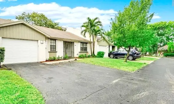 904 NW 50th Court, Deerfield Beach, FL 33064