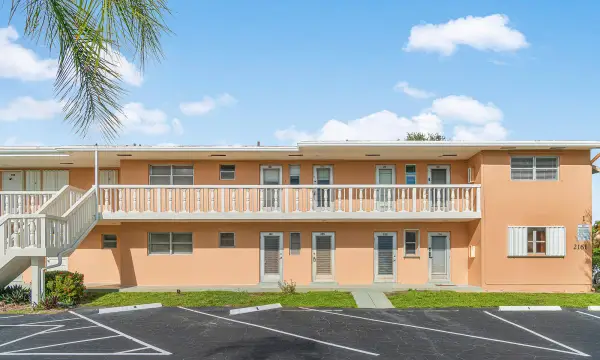 2161 NE 1st Court 205, Boynton Beach, FL 33435