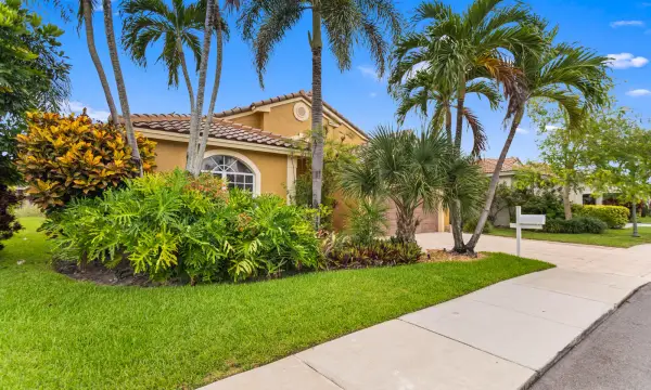 3254 NW 22nd Avenue, Oakland Park, FL 33309