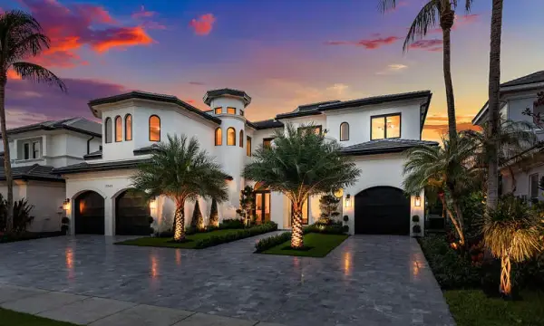 17545 Middlebrook Way Way, Boca Raton, FL 33496