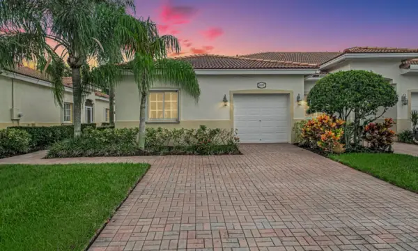 2327 Windjammer Way, West Palm Beach, FL 33411