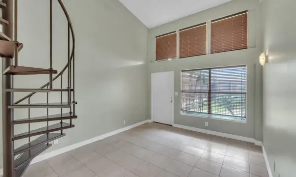 4171 NW 26th Street T2, Lauderhill, FL 33313