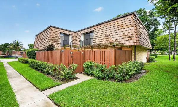 1923 19th Lane, Greenacres, FL 33463