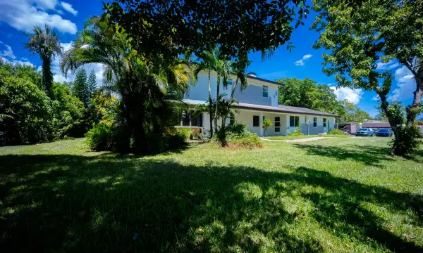9435 El Paso Drive, Lake Worth, FL 33467