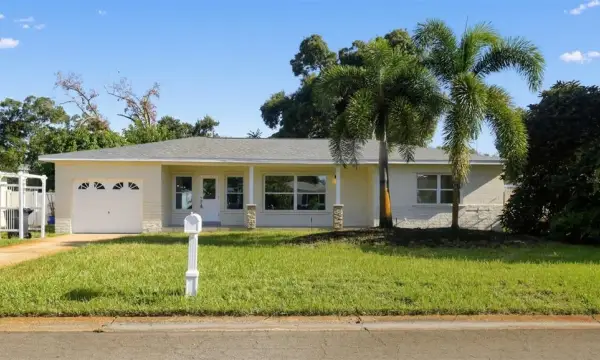 5825 21st Avenue S, Gulfport, FL, 33707